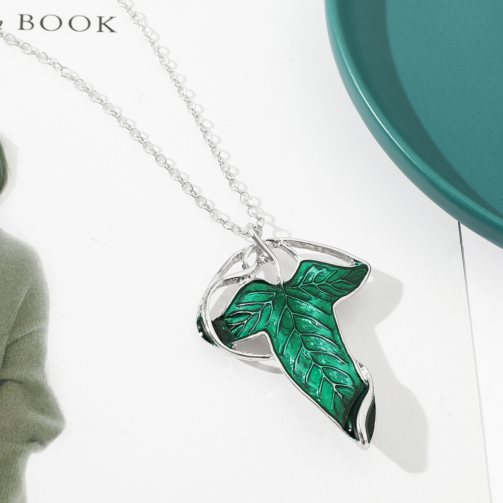 Vintage Green Leaf Pendant Nec - đánh giá và giá Vintage Item