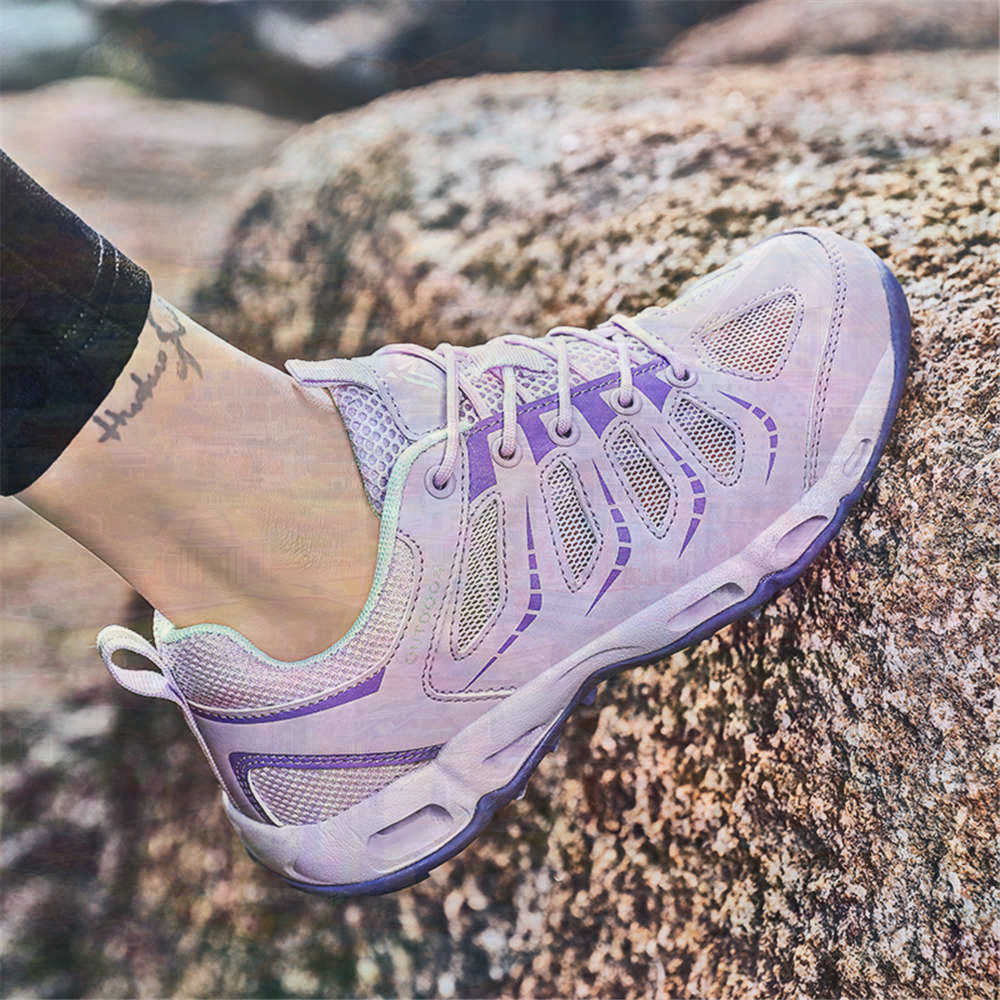 Sumer Round Tip Silver Sneaker - đánh giá và giá Shop Deals On Vintage Collectible Items